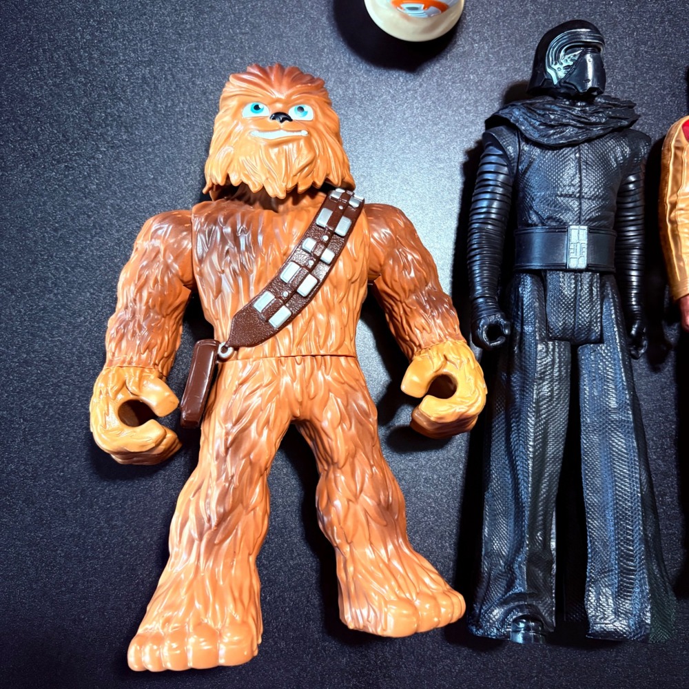 Chewbacca Kylo Ren Finn interactive BB-8 Force Awakens action figure Star Wars - Picture 4 of 16